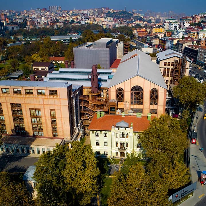 İstanbul Bilgi Üniversitesi