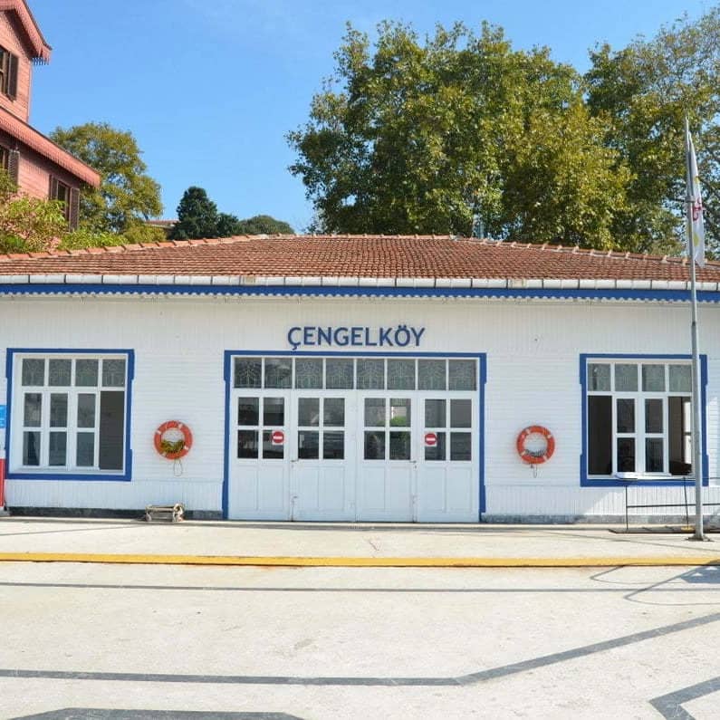 Çengelköy Çınaraltı